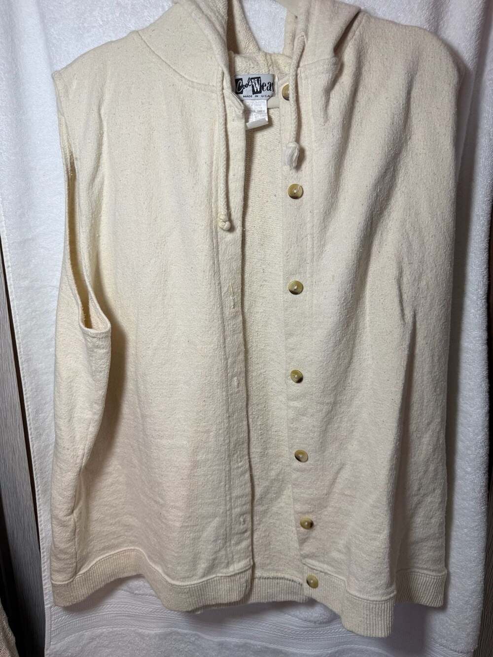 Cool Wear Vintage Cream Button-Front Hooded Sleeveless Vest